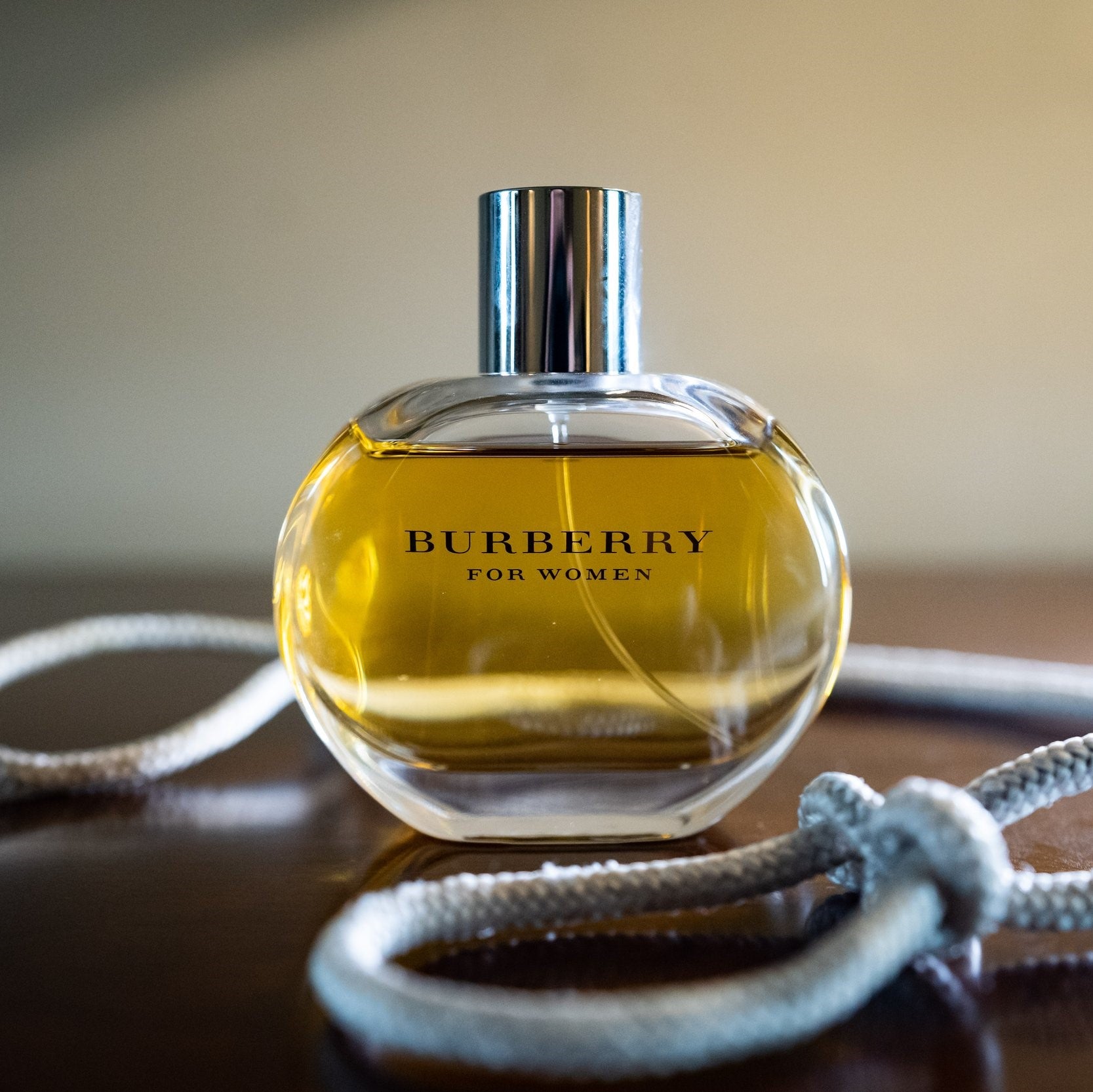 Buy Burberry Classic Eau de Parfum For Her Online Belvish